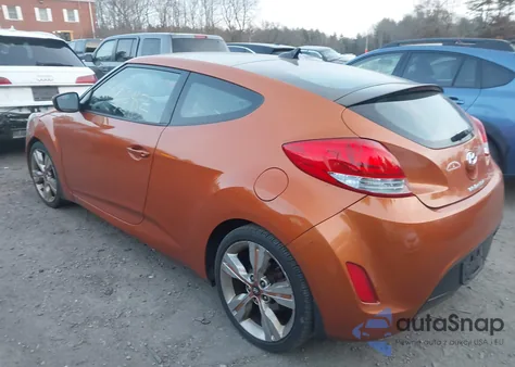 2016 Hyundai Veloster z USA, uszkodzony, nr VIN KMHTC6AD1GU281426
